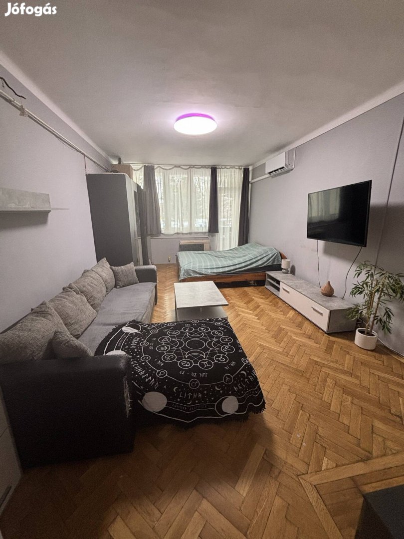 Vác Deákvári Lakás Eladó