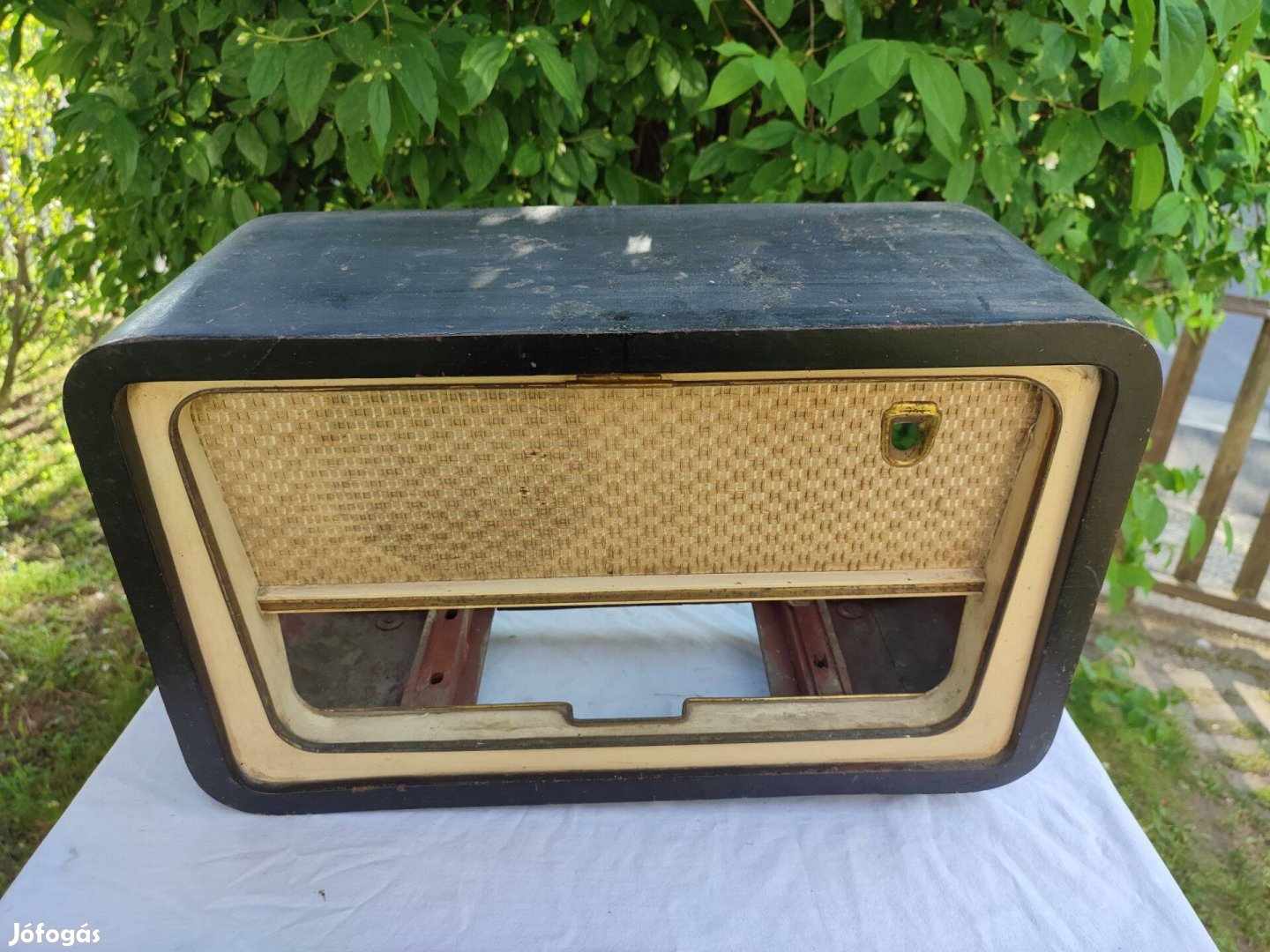 Vadásztölténygyár R 946 FI Szimfónia régi rádió doboza