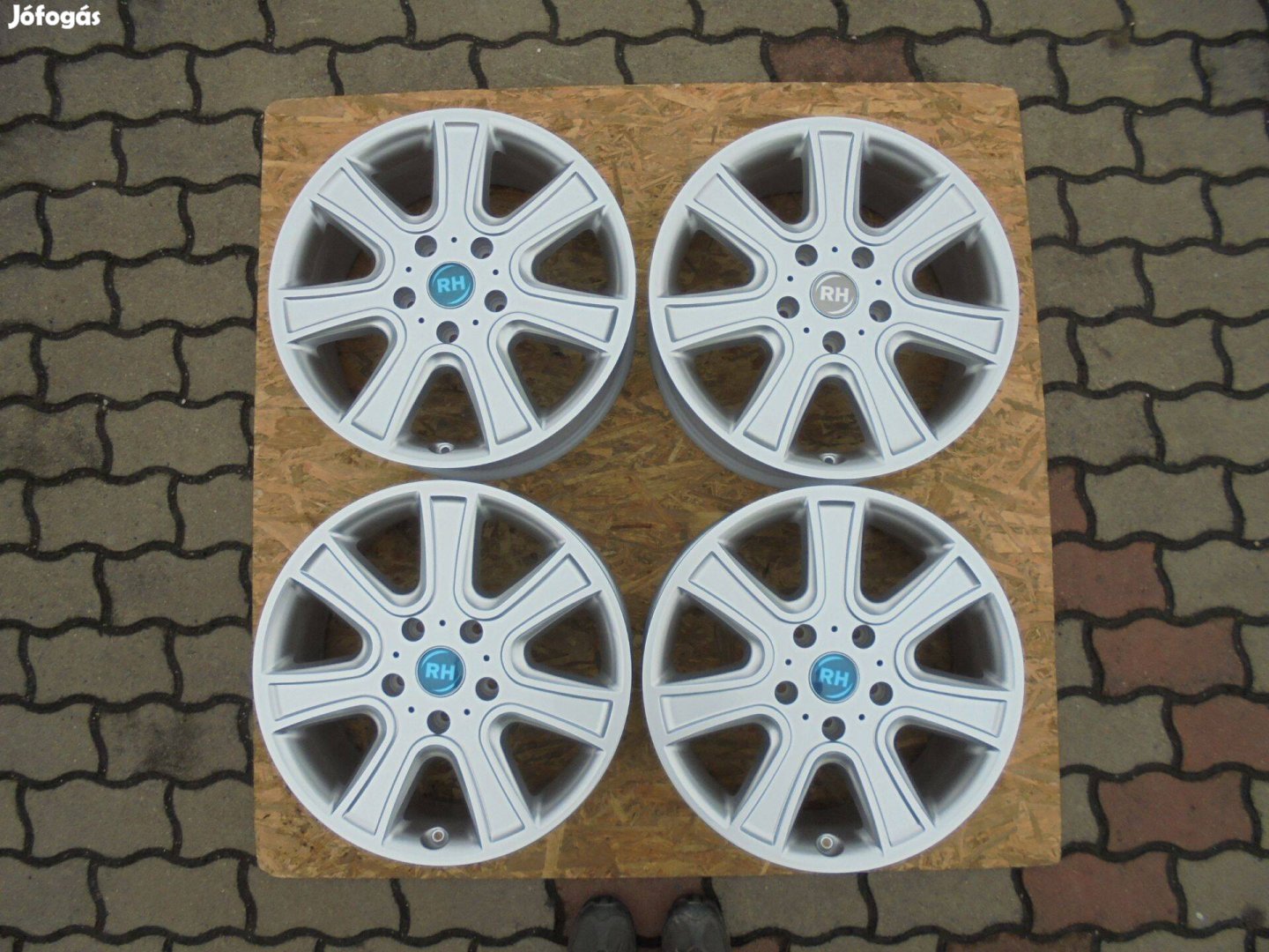 Vadi új 5 x 130-as Német alufelni eladó