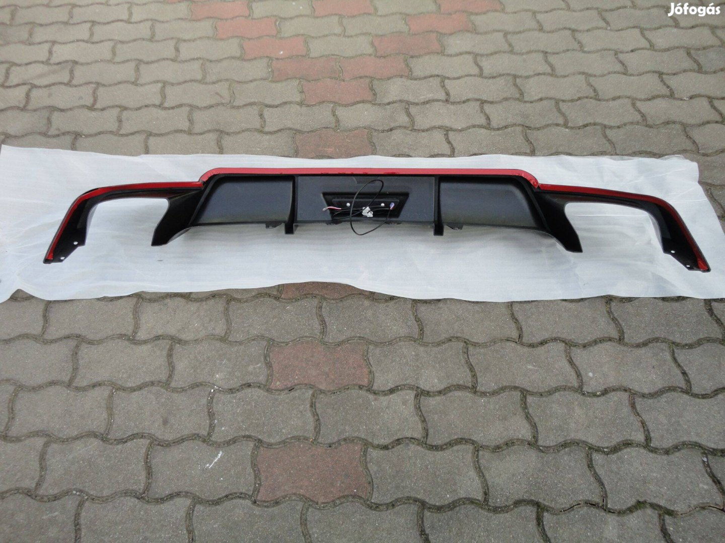 Vadi új Diffuzor led lámpával eladó