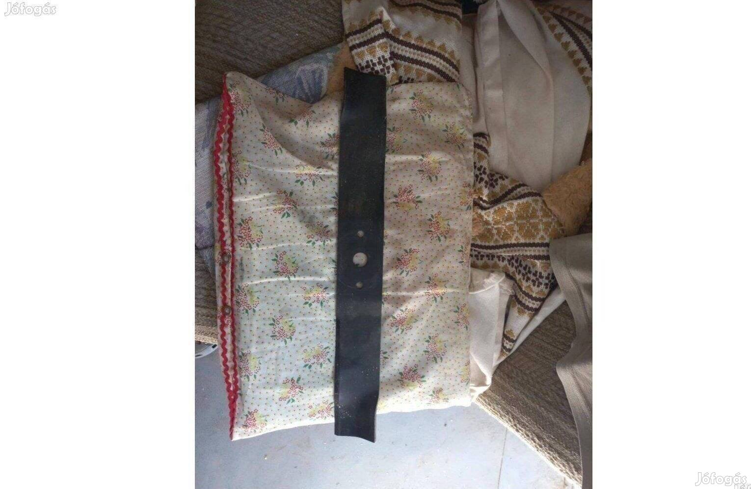 Vadi új fűnyírókés 46CM-es Eladó