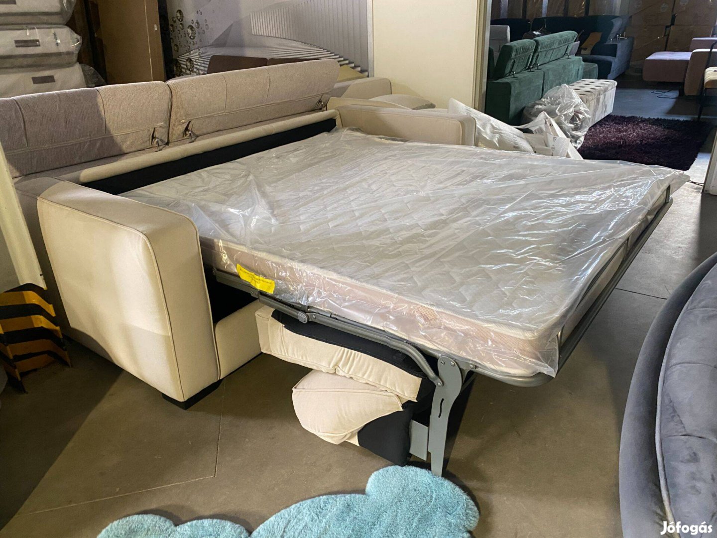 Vadiúj! Valódi ágyas 160as matracos ágyat rejtő kanapé, kanapéágy 579e