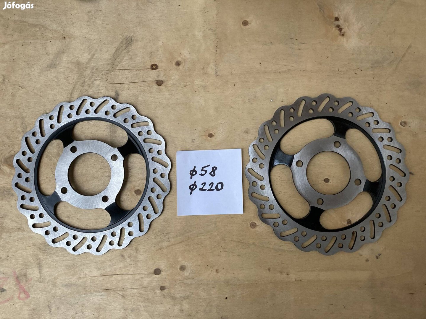 Vadiúj féktárcsák+lánckerék+lengéscsillapítók