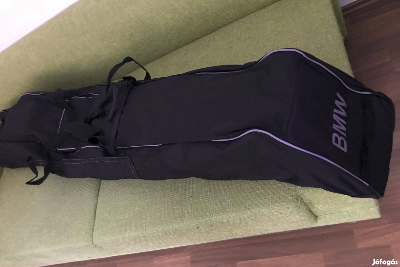 Vadonat uj BMW sizsák , snowboard táska 40.000Ft-ért