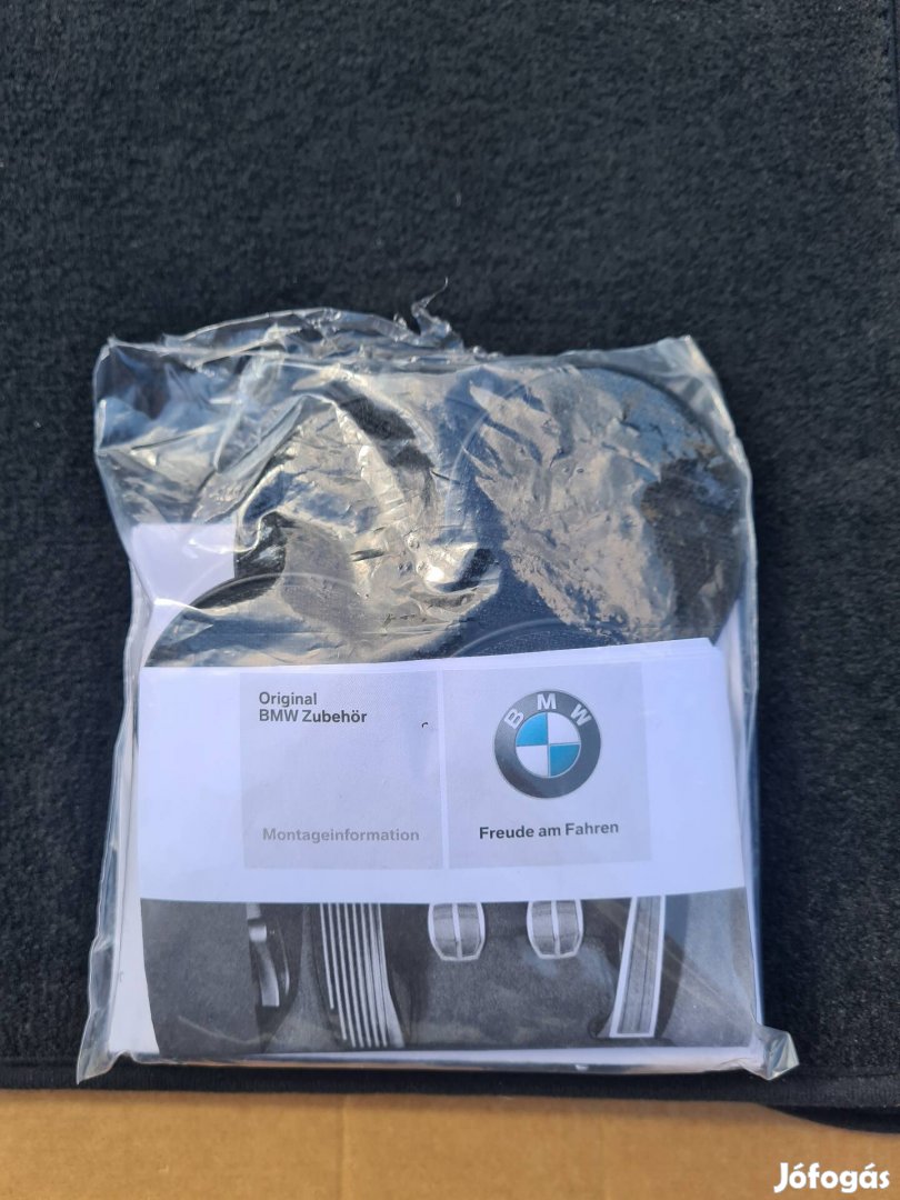 Vadonat új Bmw X6 /E71/ gyári szövet szőnyeg,