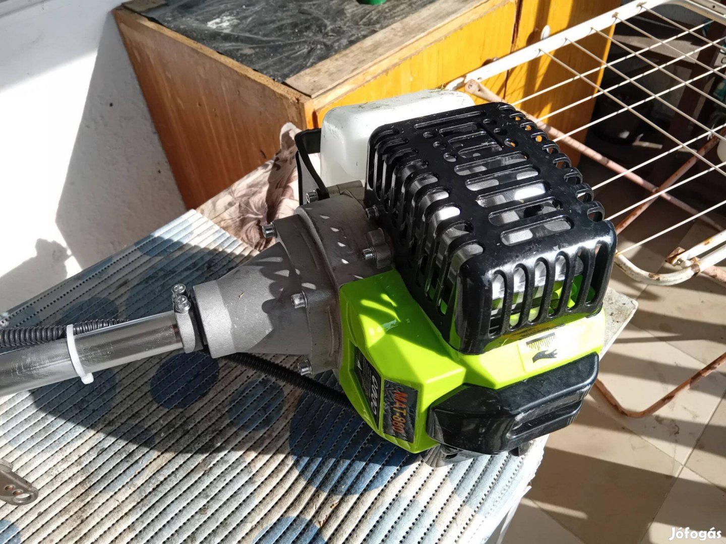 Vadonat új fükasza eladó!