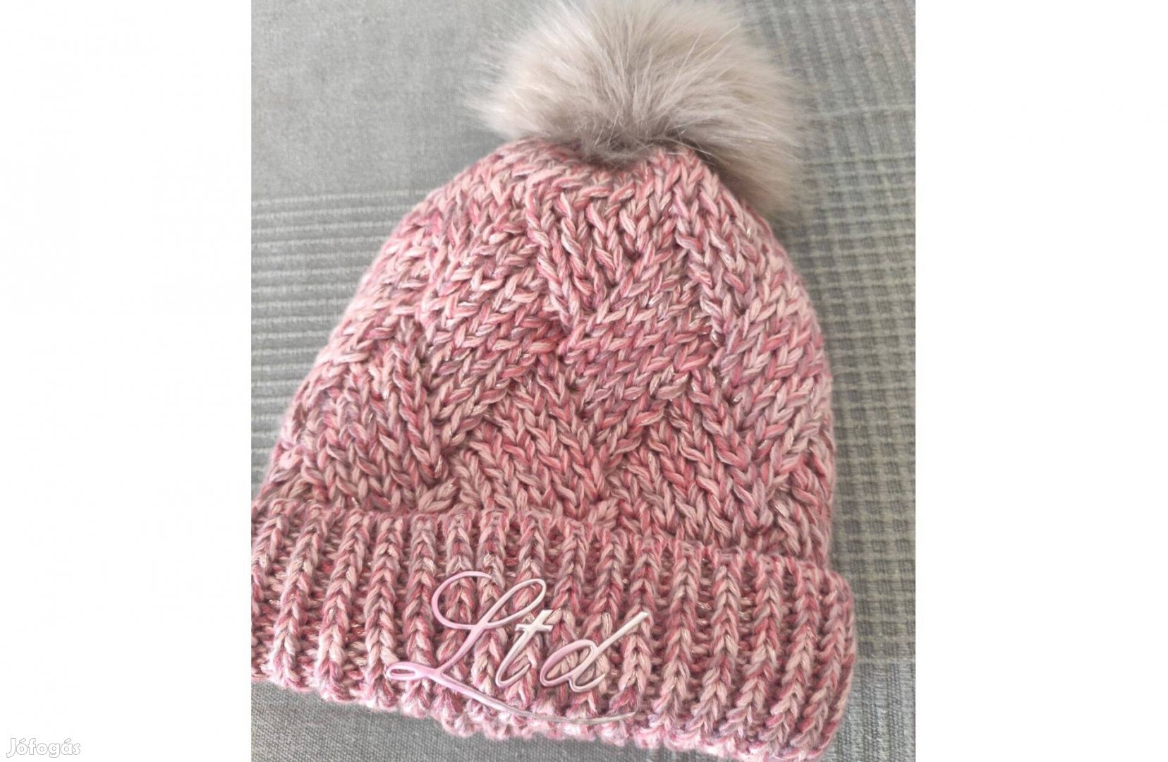 Vadonatúj Budmil sapka eladó