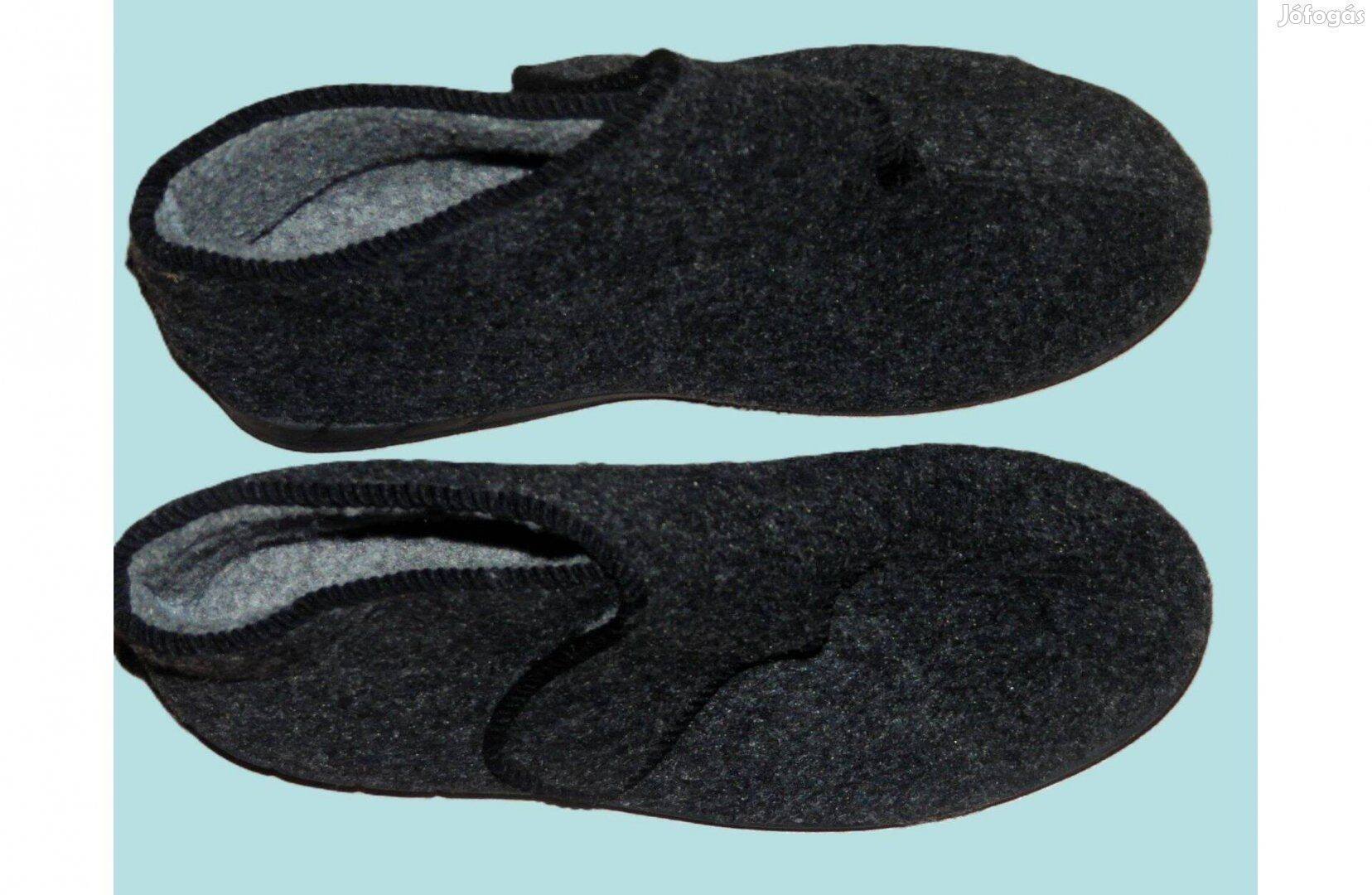 Vadonatúj Férfi 44-es mamusz házicipő eladó