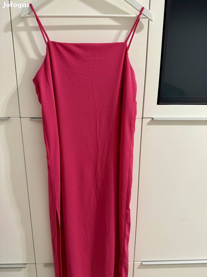 Vadonatúj H&M M -es magenta színű ruha