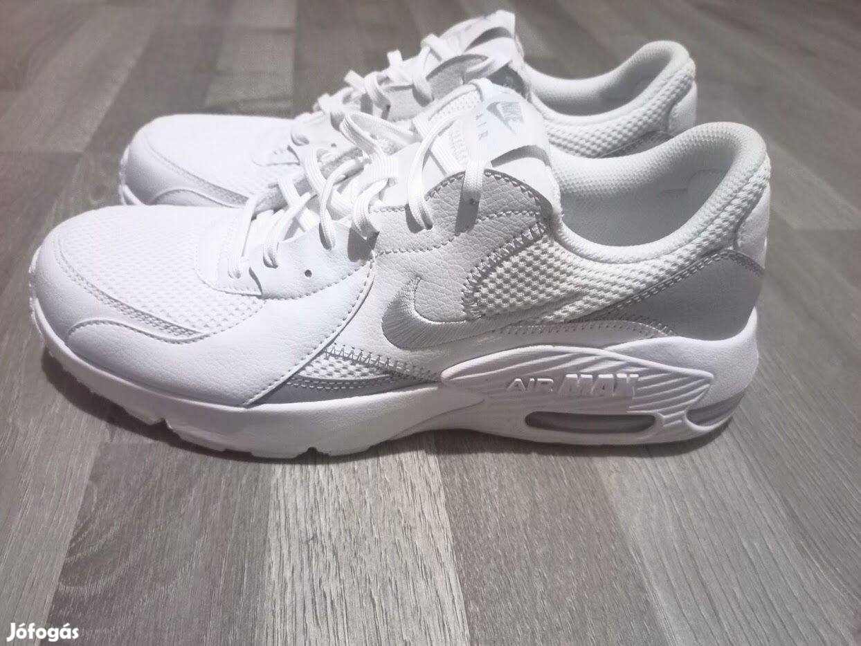 Vadonatúj Nike Air Max Excee edzőcipő 42.5 méret