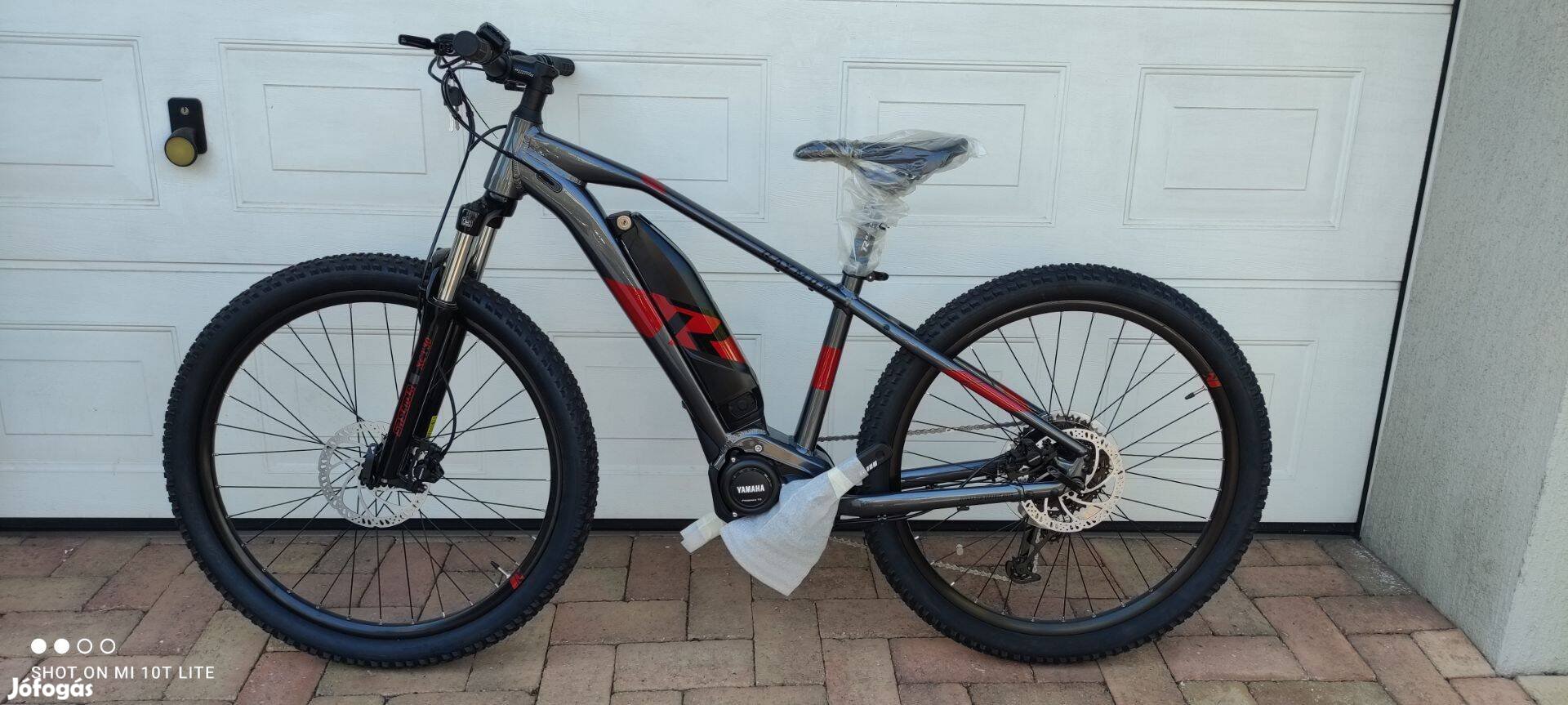 Vadonatúj Raymon német elektromos kerékpár pedelec ebike 430000Ft
