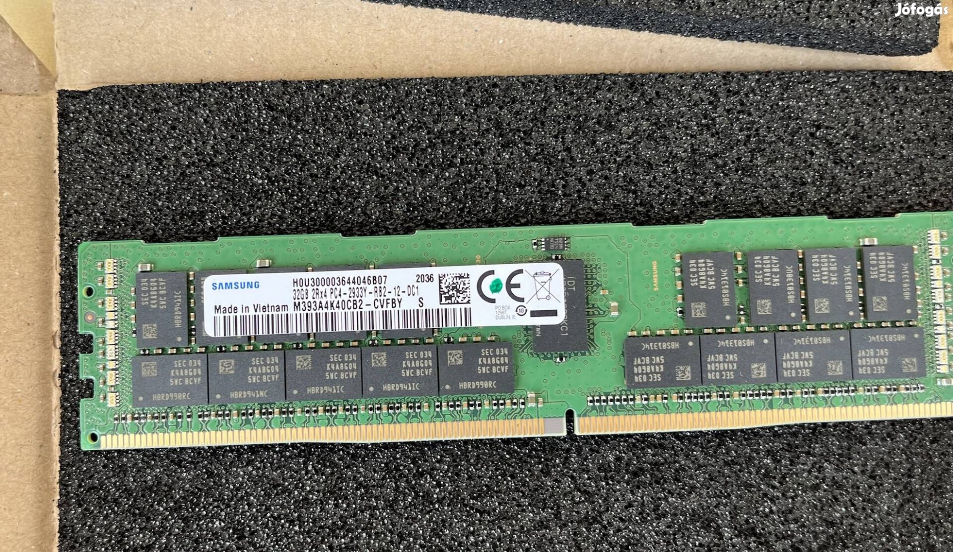 Vadonatúj Samsung 32GB DDR4 RAM eladó