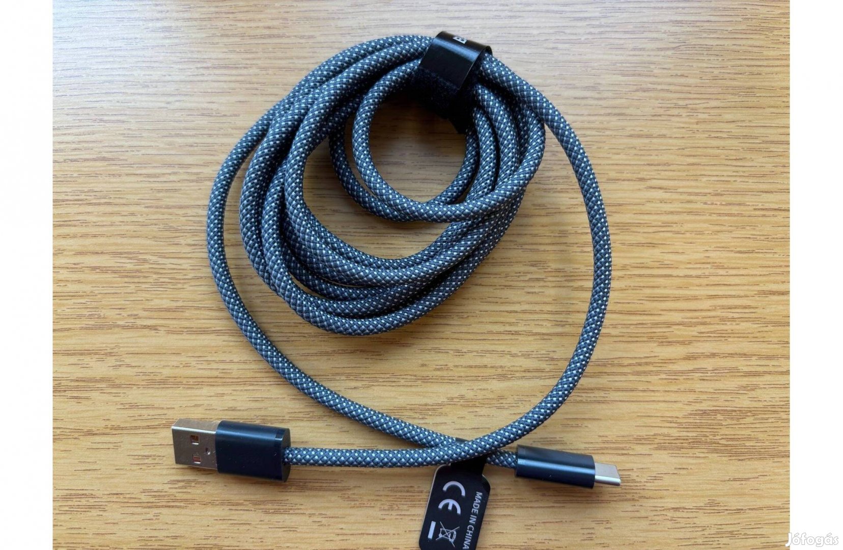 Vadonatúj USB-C mobiltelefon töltó, adat kábel ( 2m) dobozában