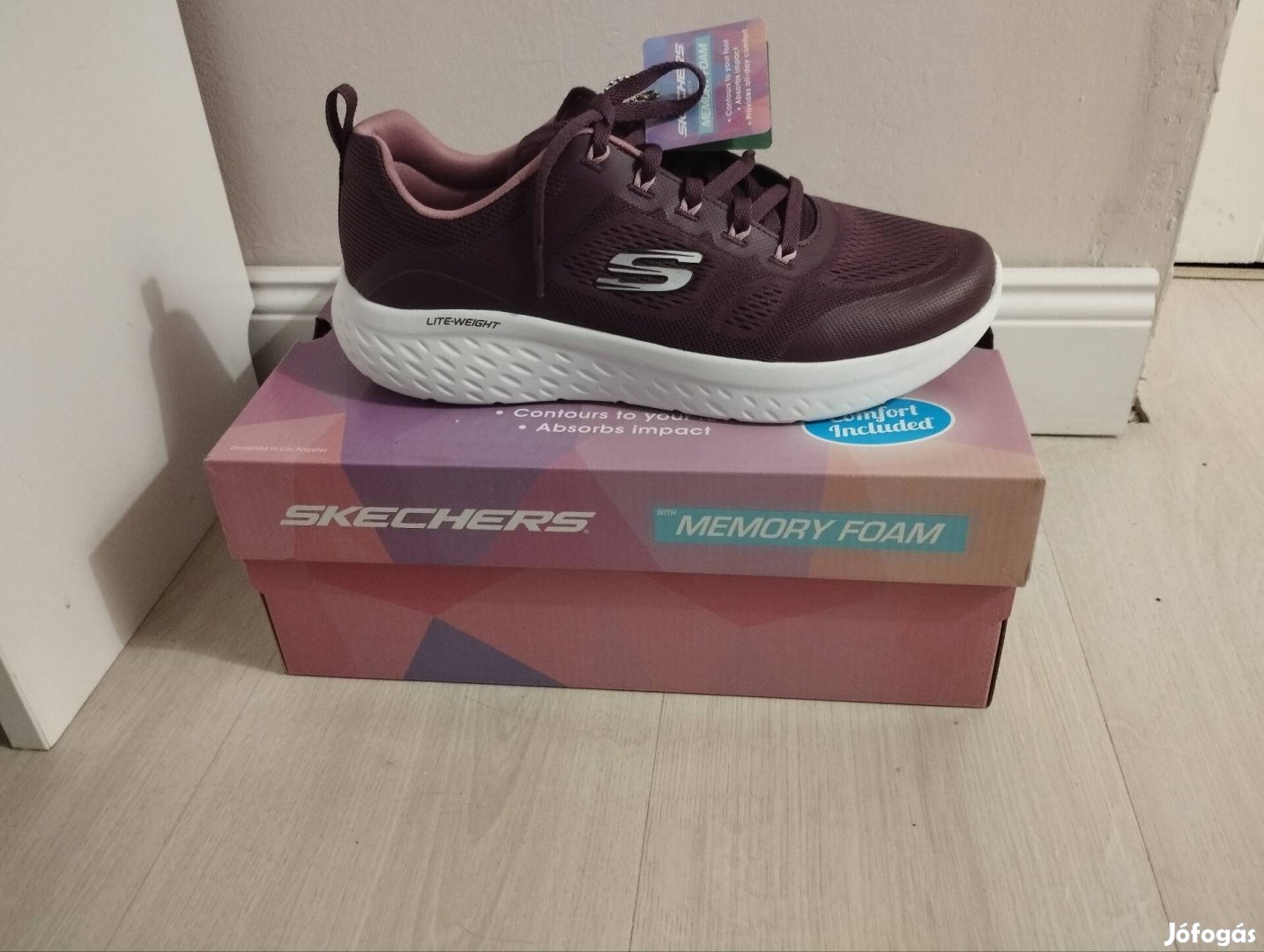 Vadonatúj, címkés Skechers női cipő - 40-es méret, lila