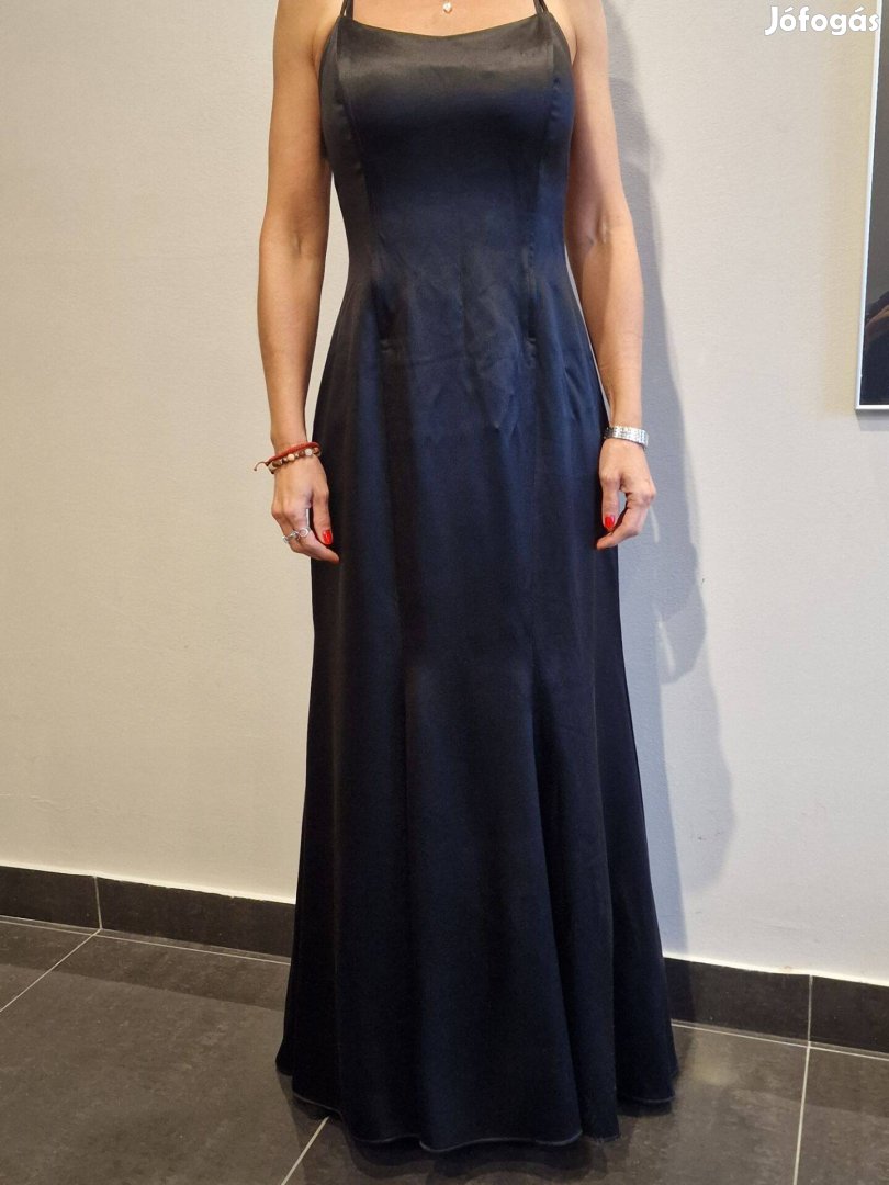 Vadonatúj fekete, elegáns alkalmi ruha 42 méret, prémium