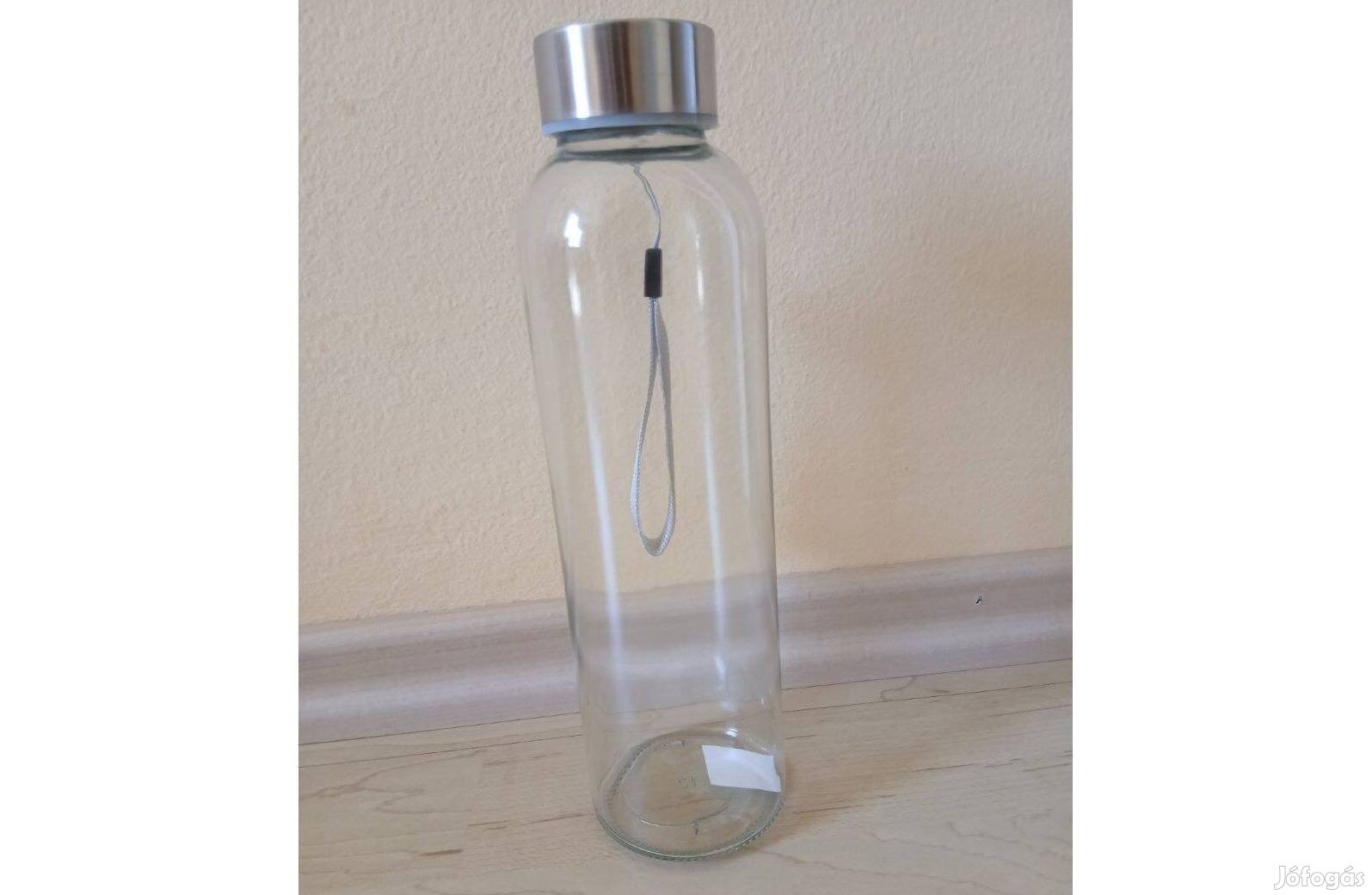 Vadonatúj üveg kulacs