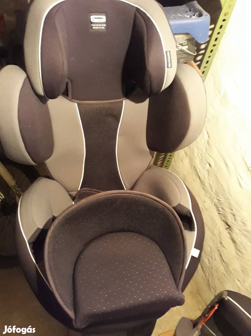 Vadu uj gyerek kocsi ules 