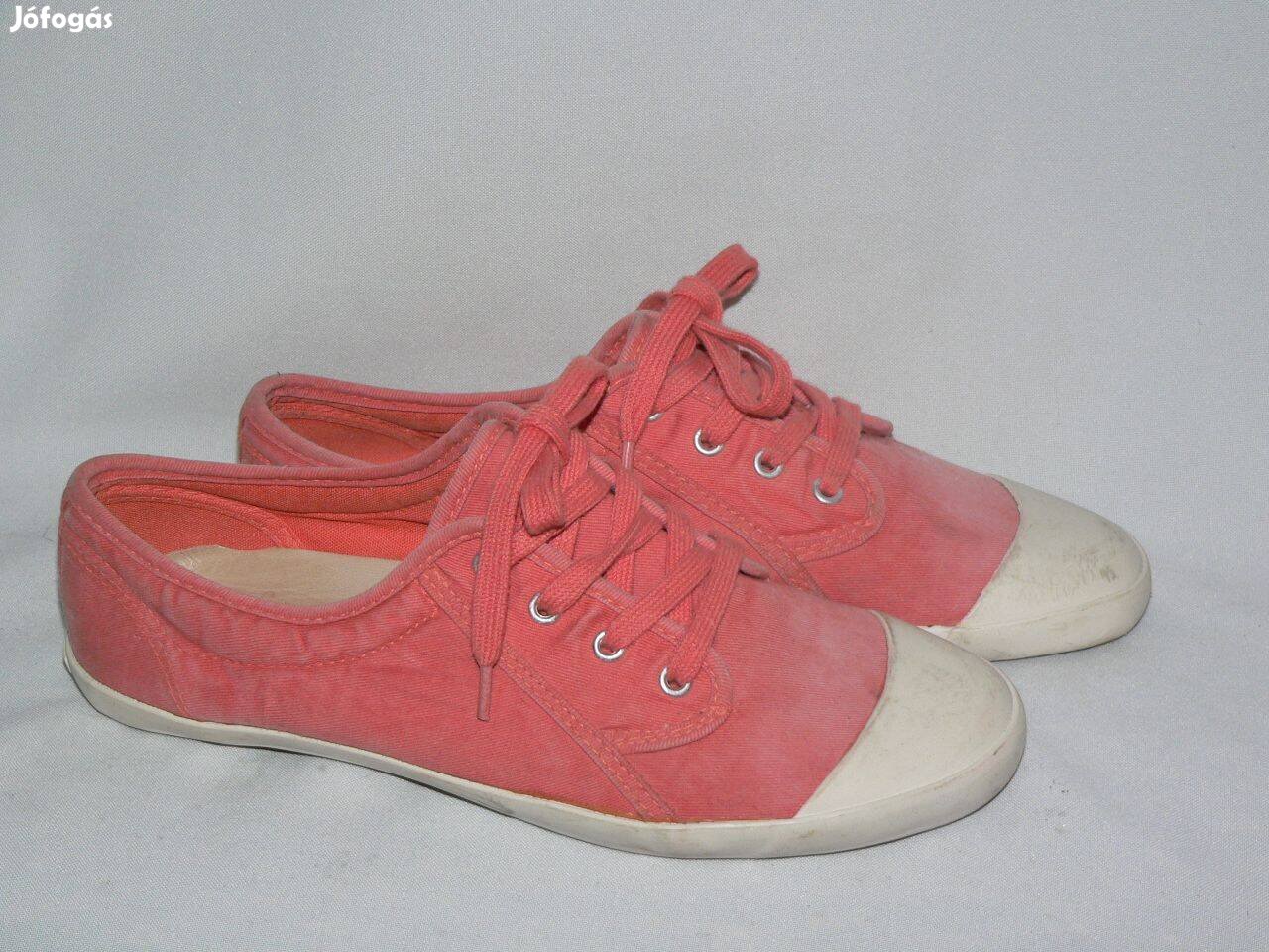 Vagabond korall színű női tornacipő utcai cipő 39