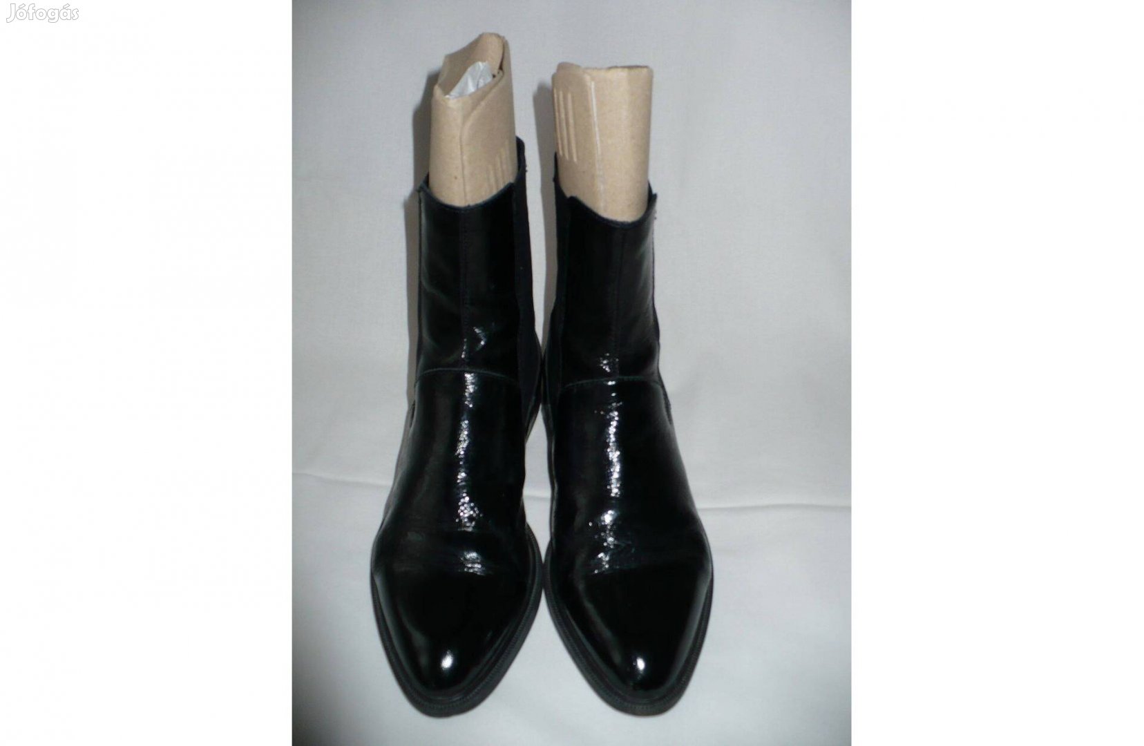 Vagabond női rövid szárú csizma, 37-es méret