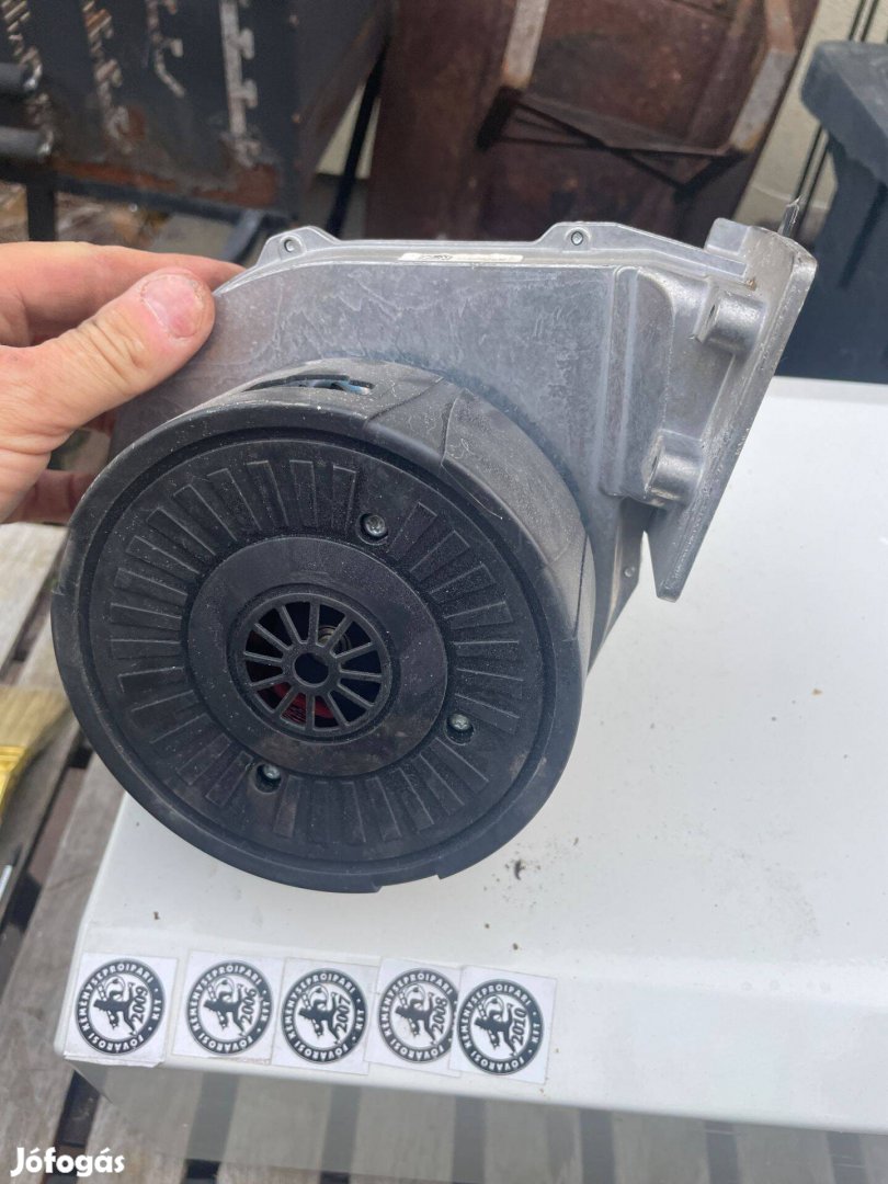Vaillant Ecotec ventilátor