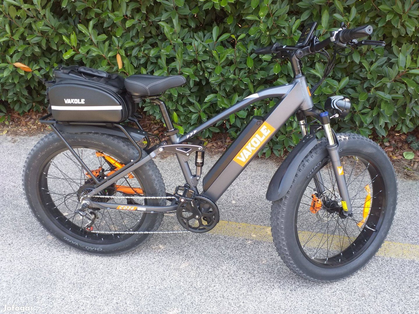 Vakole CO26 750W 26" Fatbike 768Wh Full Suspension elektromos kerékpár
