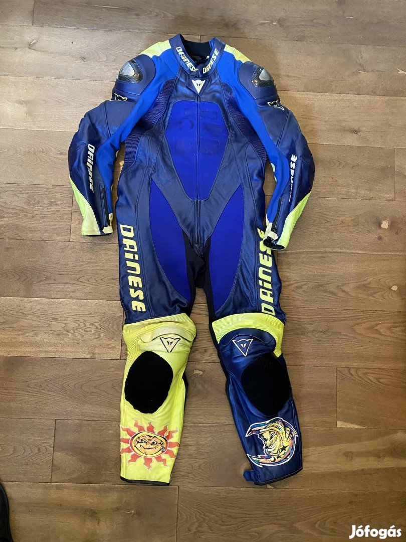 Valentino Rossi Dainese  bőrruha VR46 