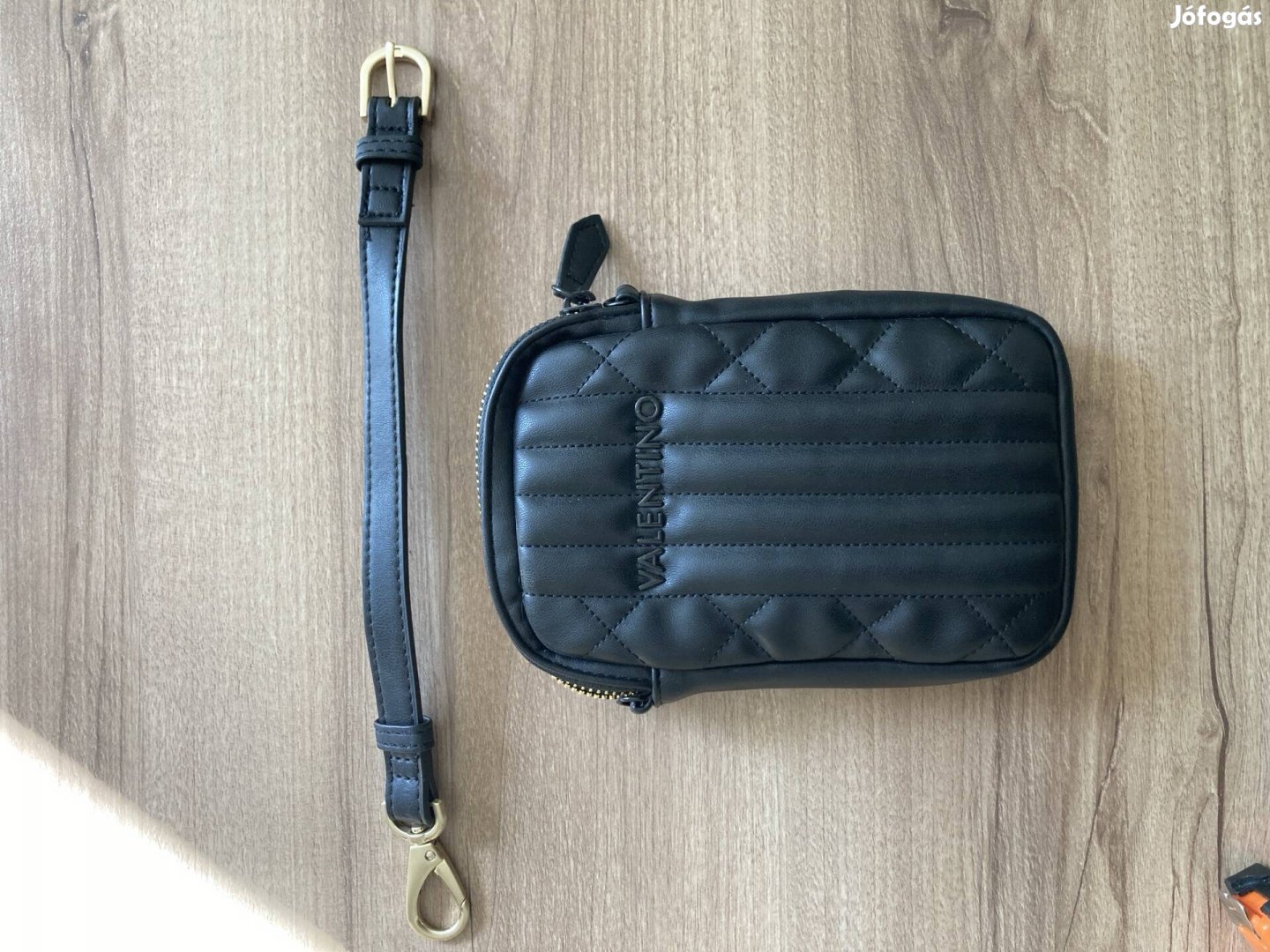 Valentino mini táska 18x12x2 cm