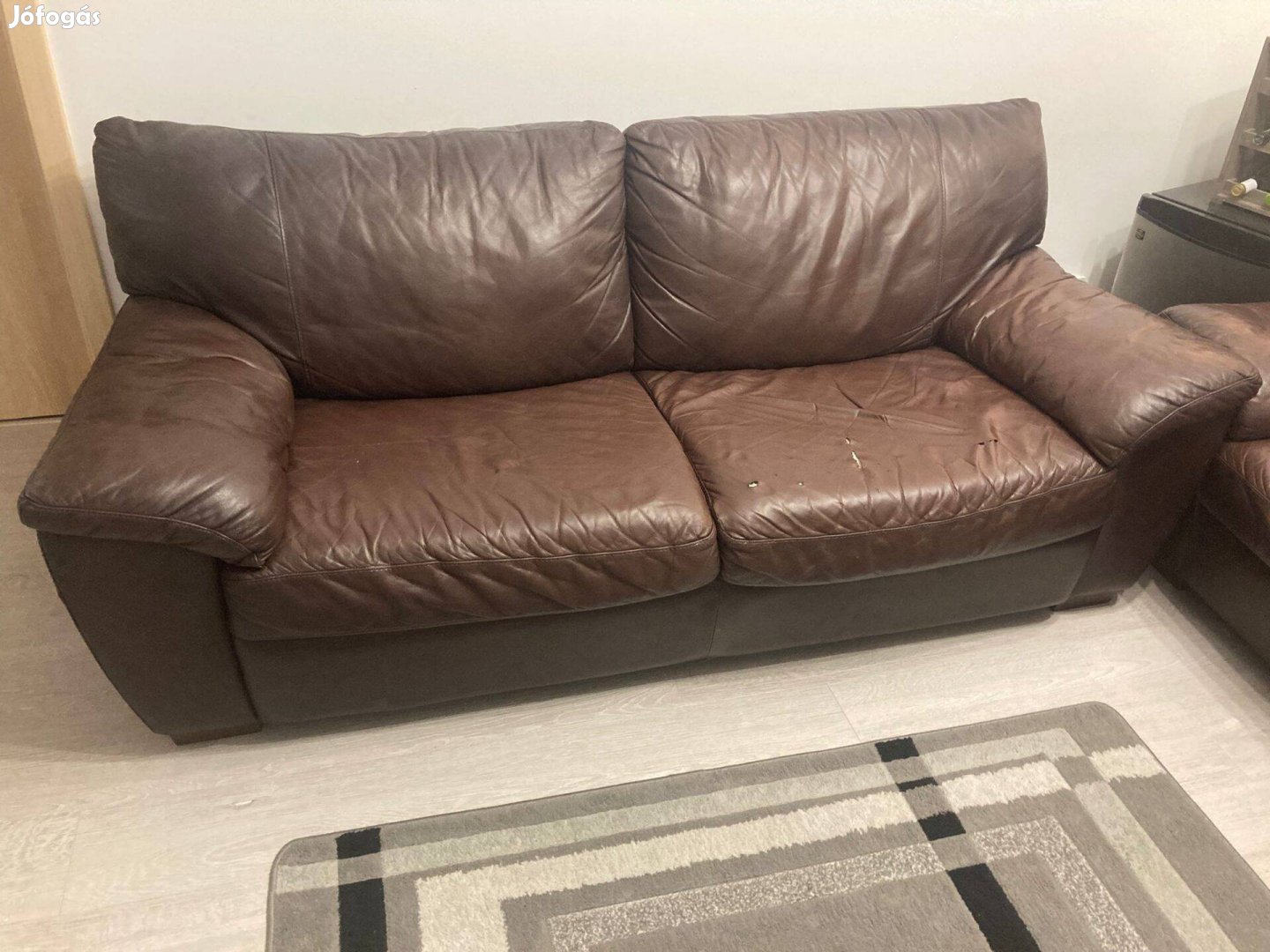 Valódi bőr 32 kanapé