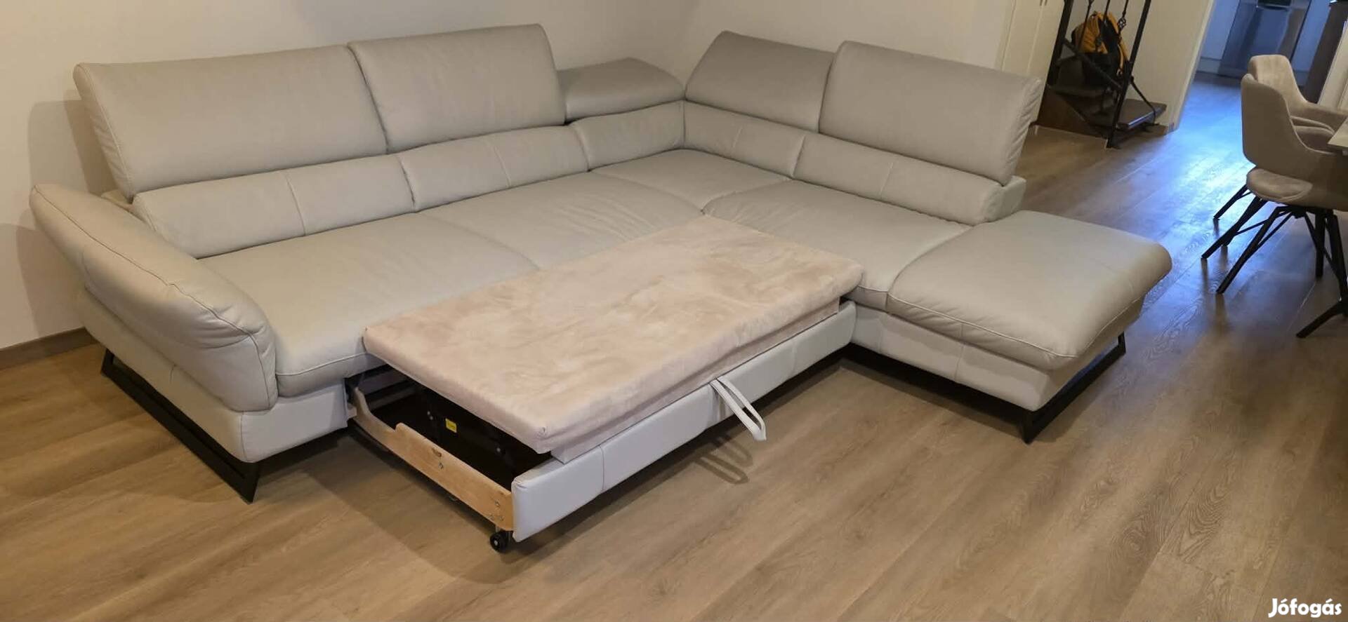 Valódi bőr, modern L-alakú sarokkanapé - ágyazható