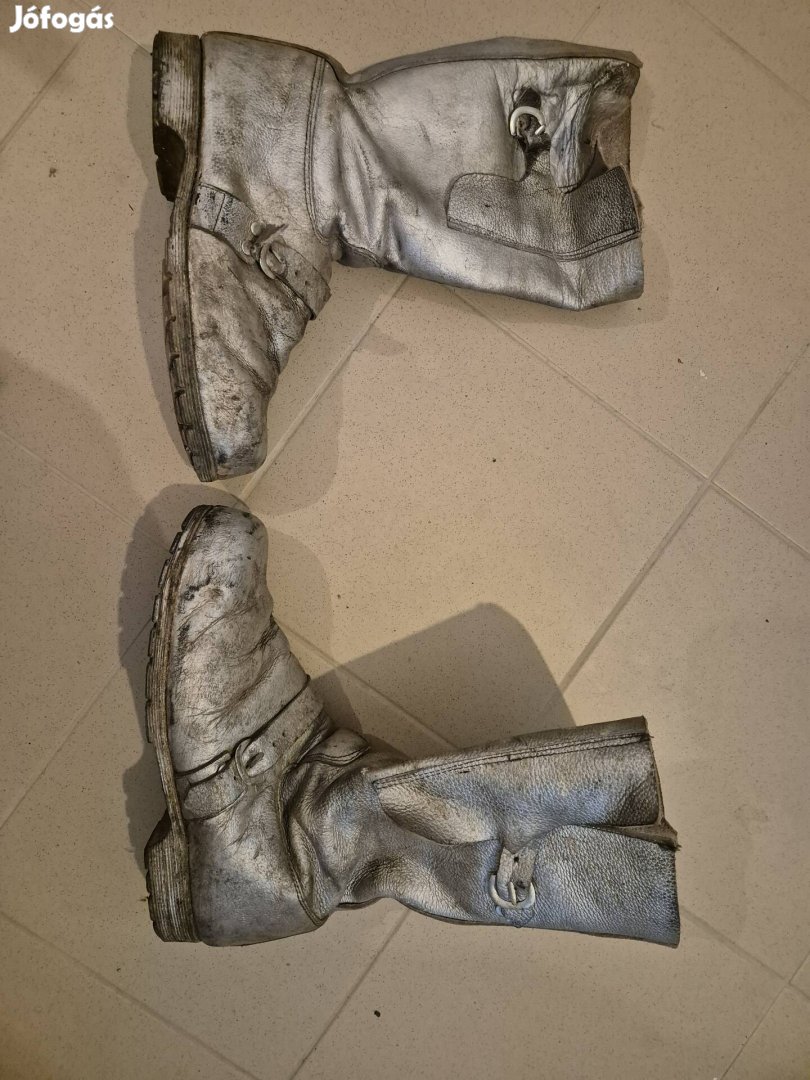 Valódi bőr kohász csizma eladó
