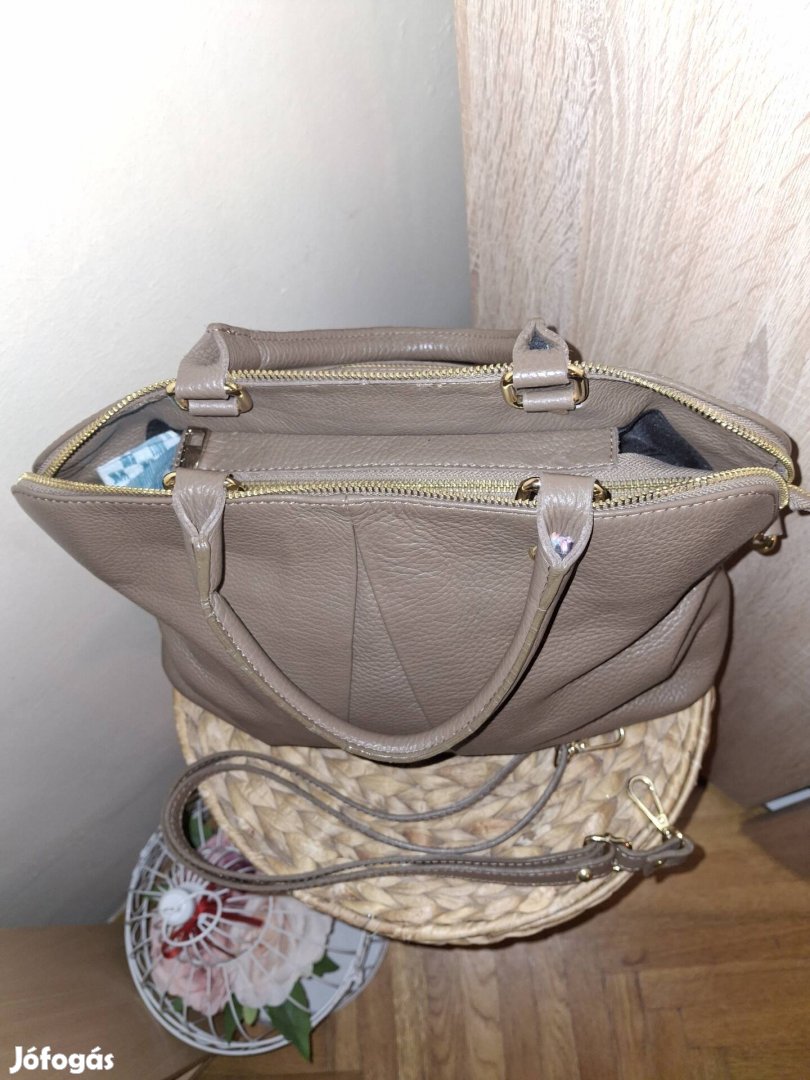 Valódi bőr táska 2 in1 kézi / crossbody bőrtáska