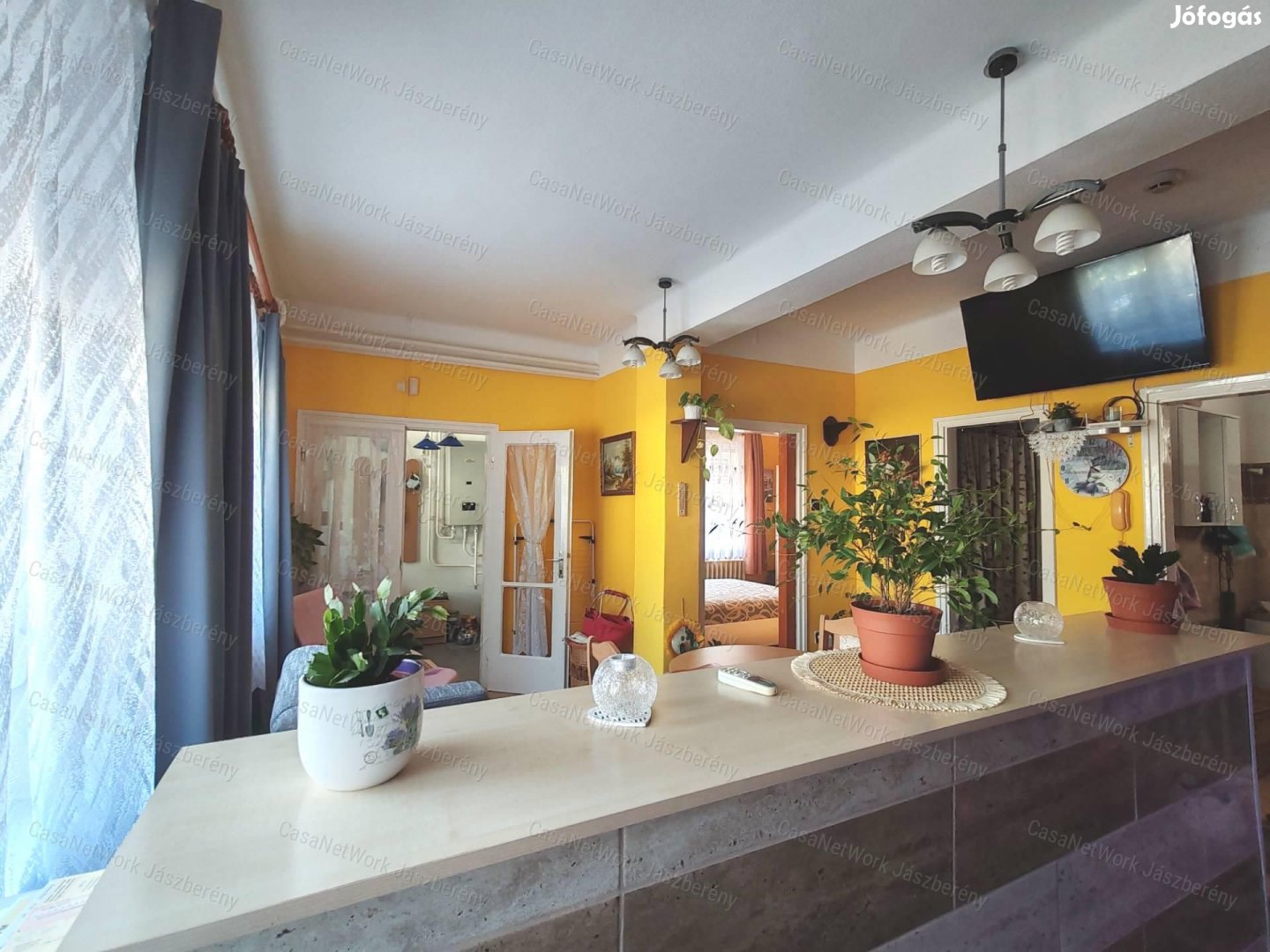 Valódi kis ékszerdoboz eladó Jászdózsa szívében