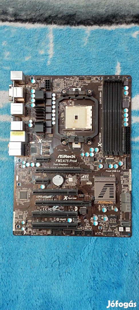 Valószínű Hibás Asrock FM2A75 Pro 4 alaplap 1500Ft,ért eladó