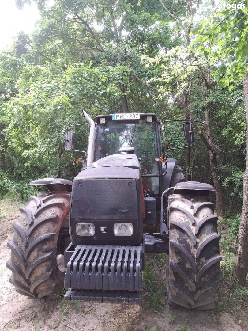 Valtra Valmet 8450