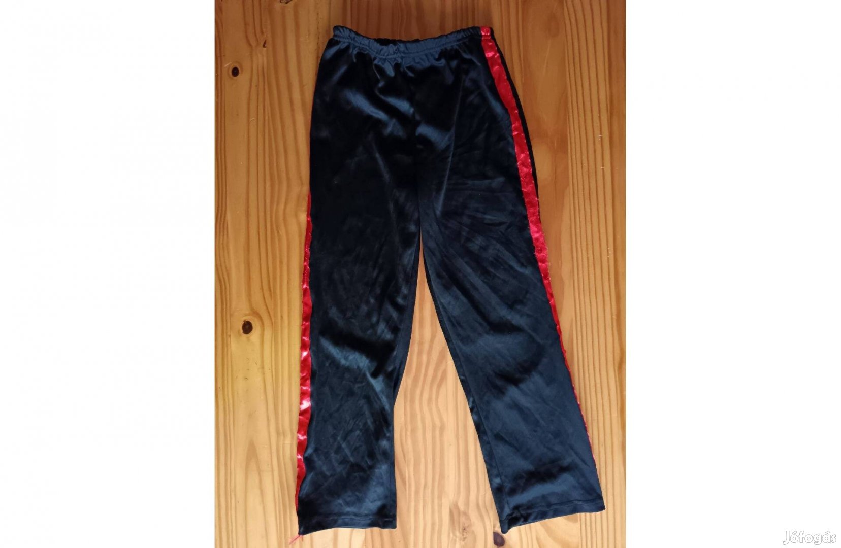 Vámpír jelmezhez nadrágok eladóak 13