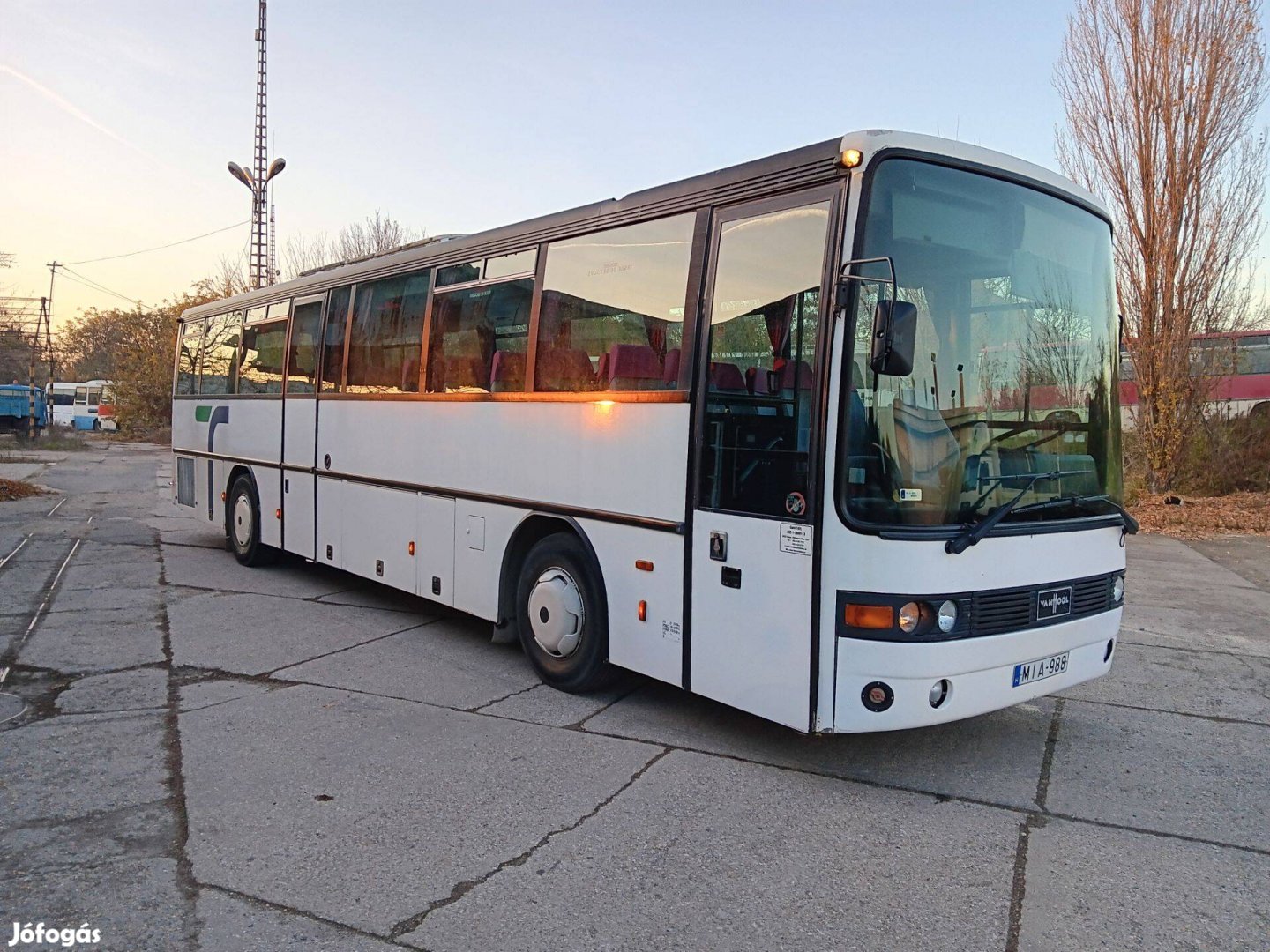 Van Hool 815