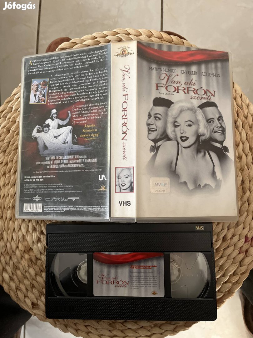 Van aki forrón szereti vhs film