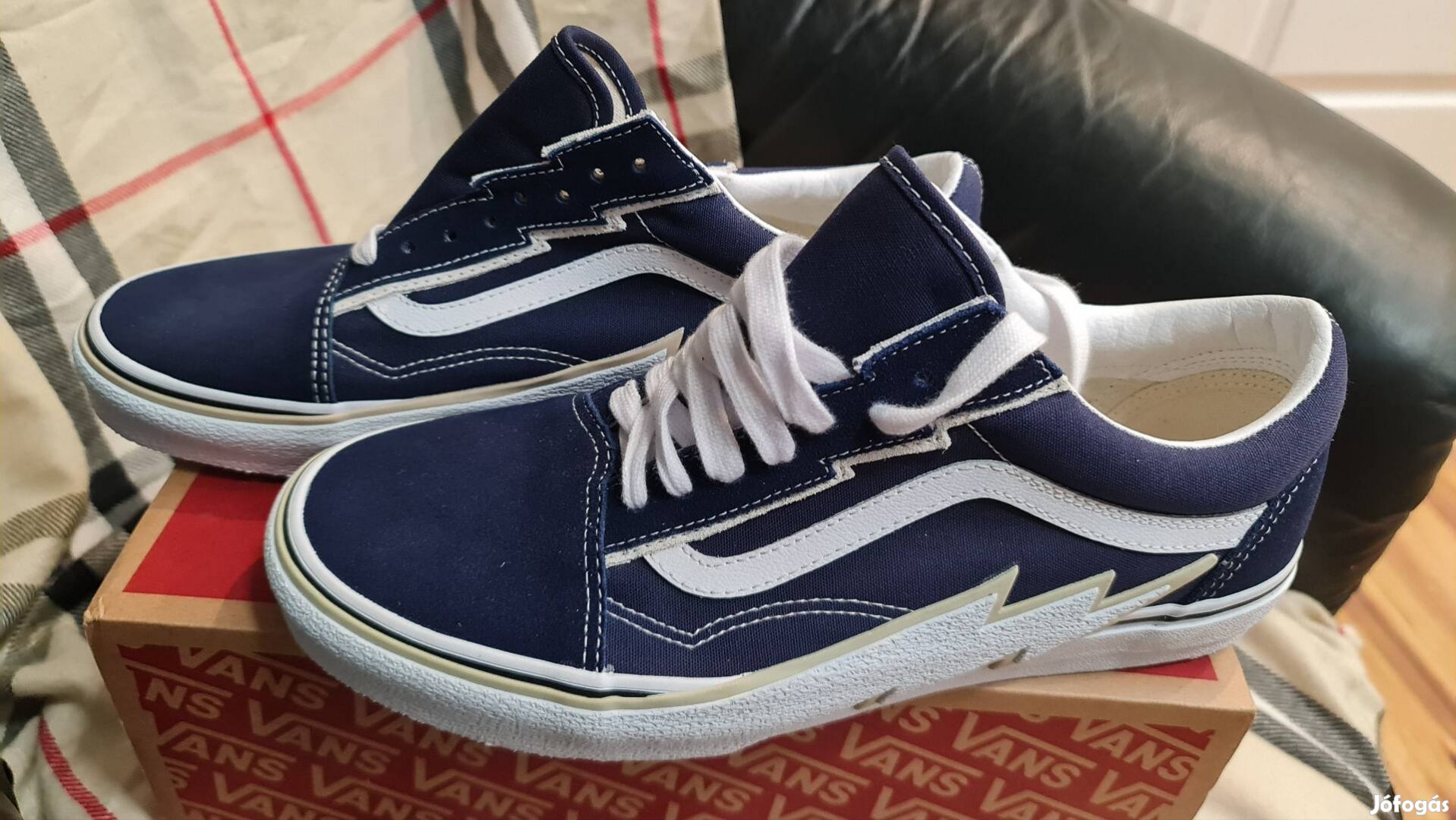Vans cipő (Új) (44) eladó!