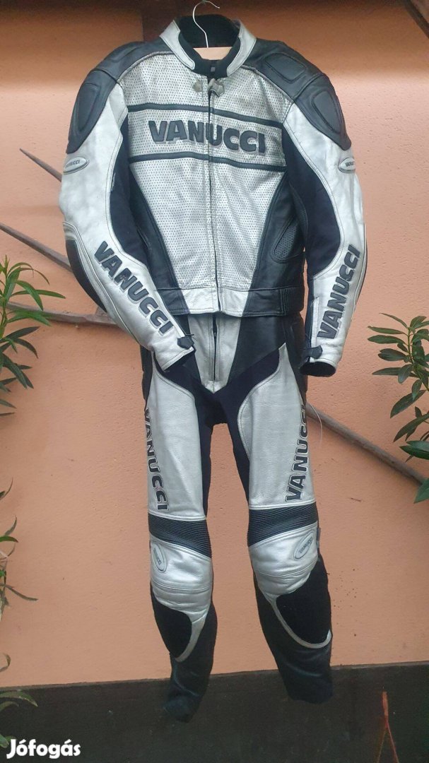 Vanucci 2 részes bőr 50 méret