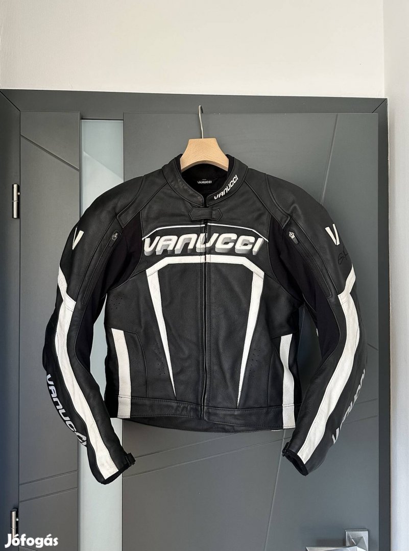 Vanucci férfi motoros bőrkabát