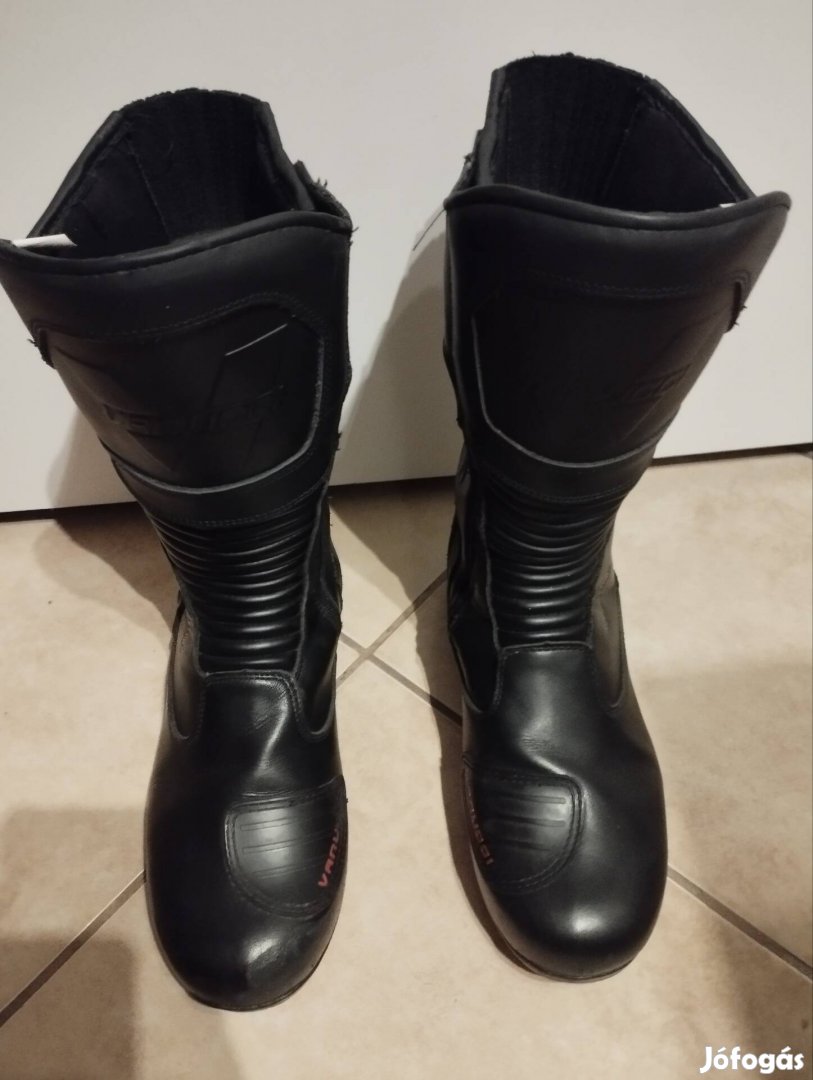 Vanucci motoros csizma