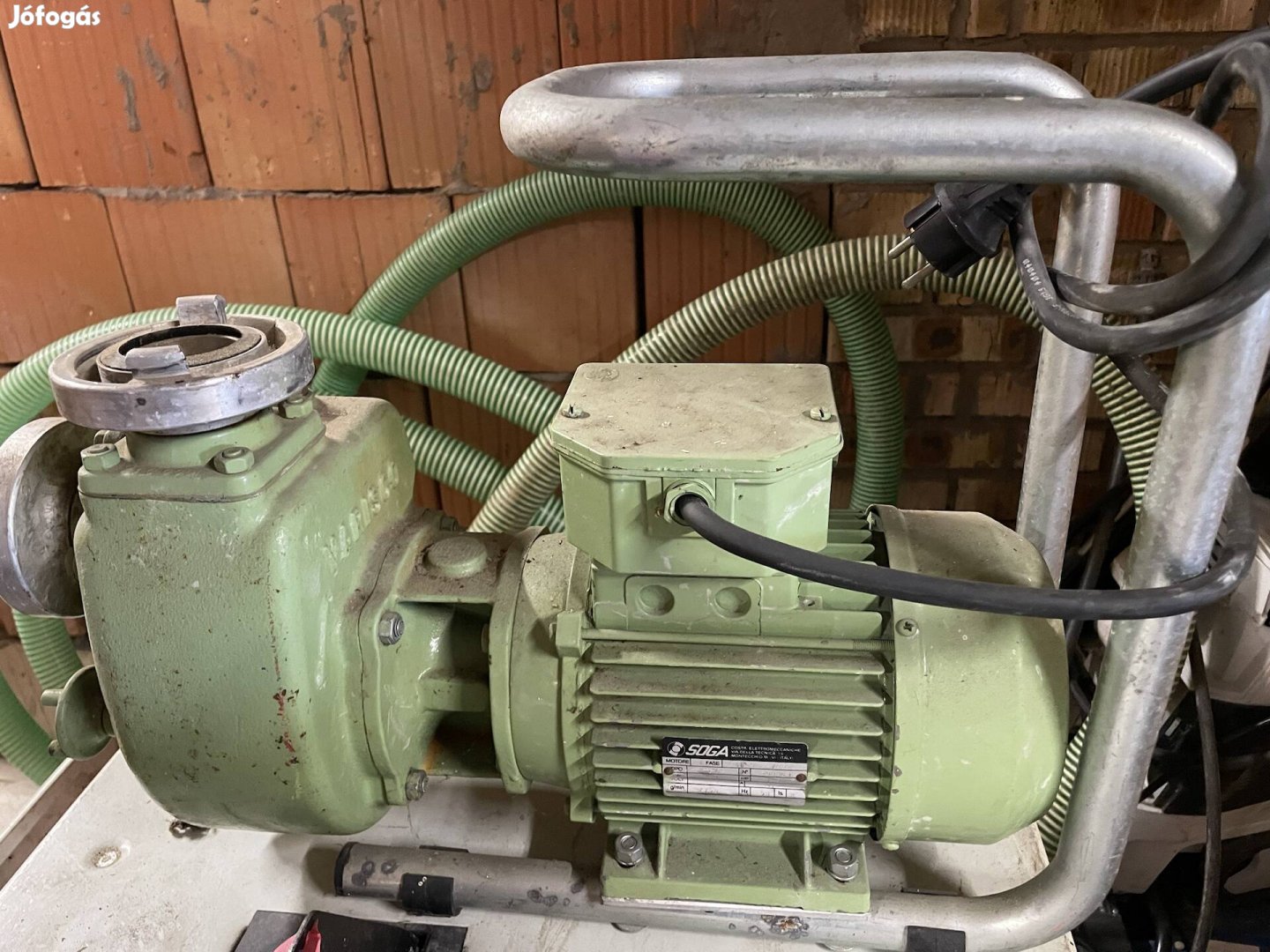 Varisco szivattyú 220V eladó 