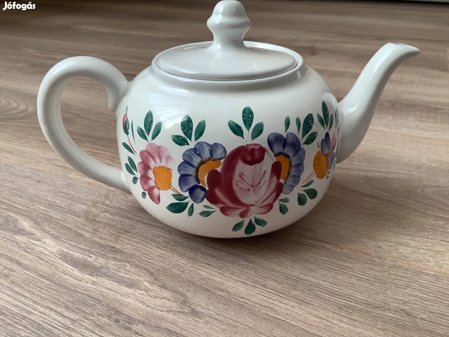 Városlődi majolika teáskancsó