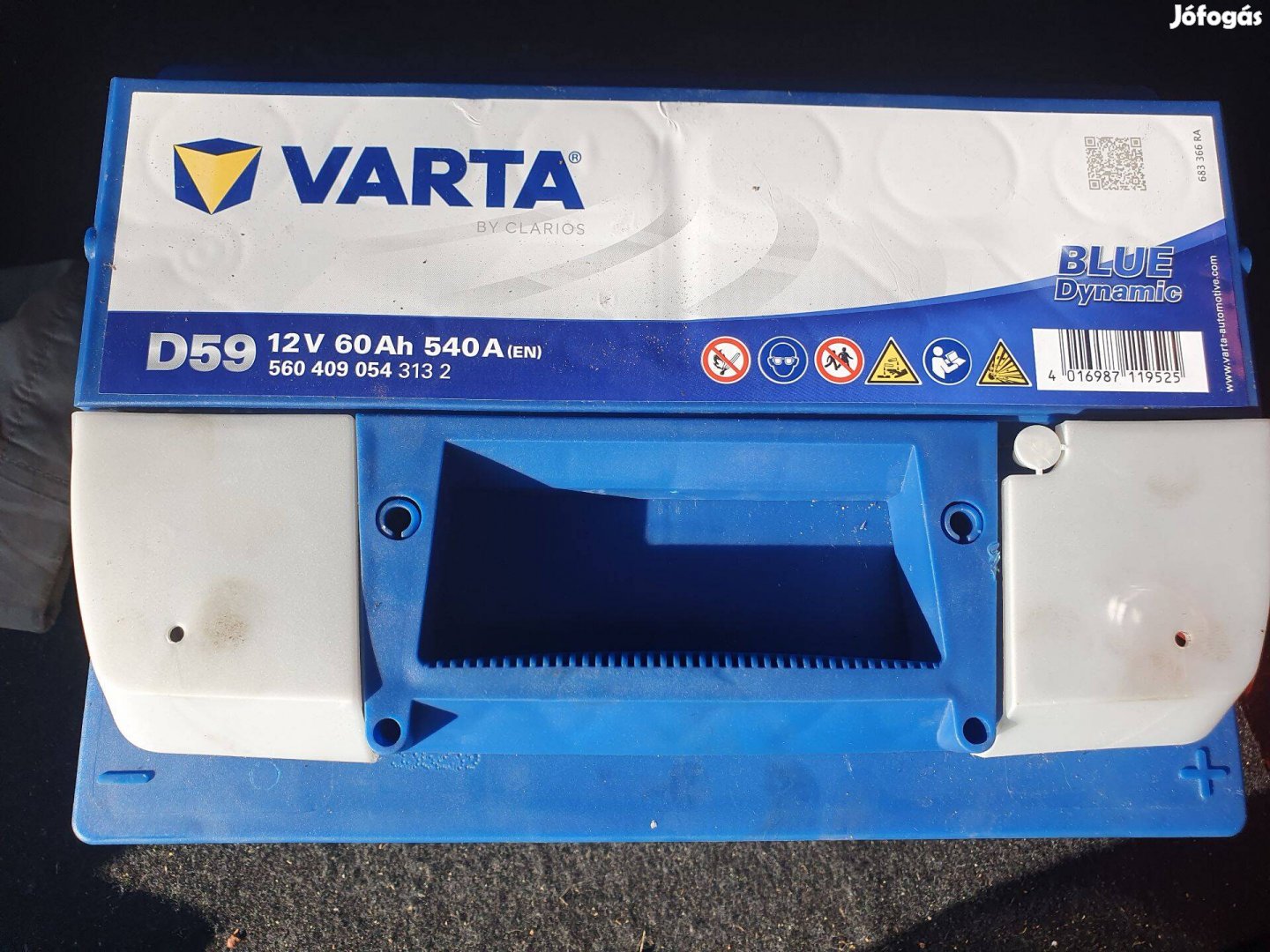 Varta Blue D59 560 409 054 313 2 személyautó akkumulátor