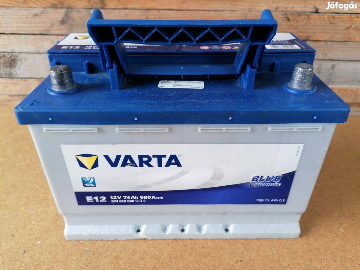 Varta E12 Blue Dynamic 74Ah 680A akkumulátor