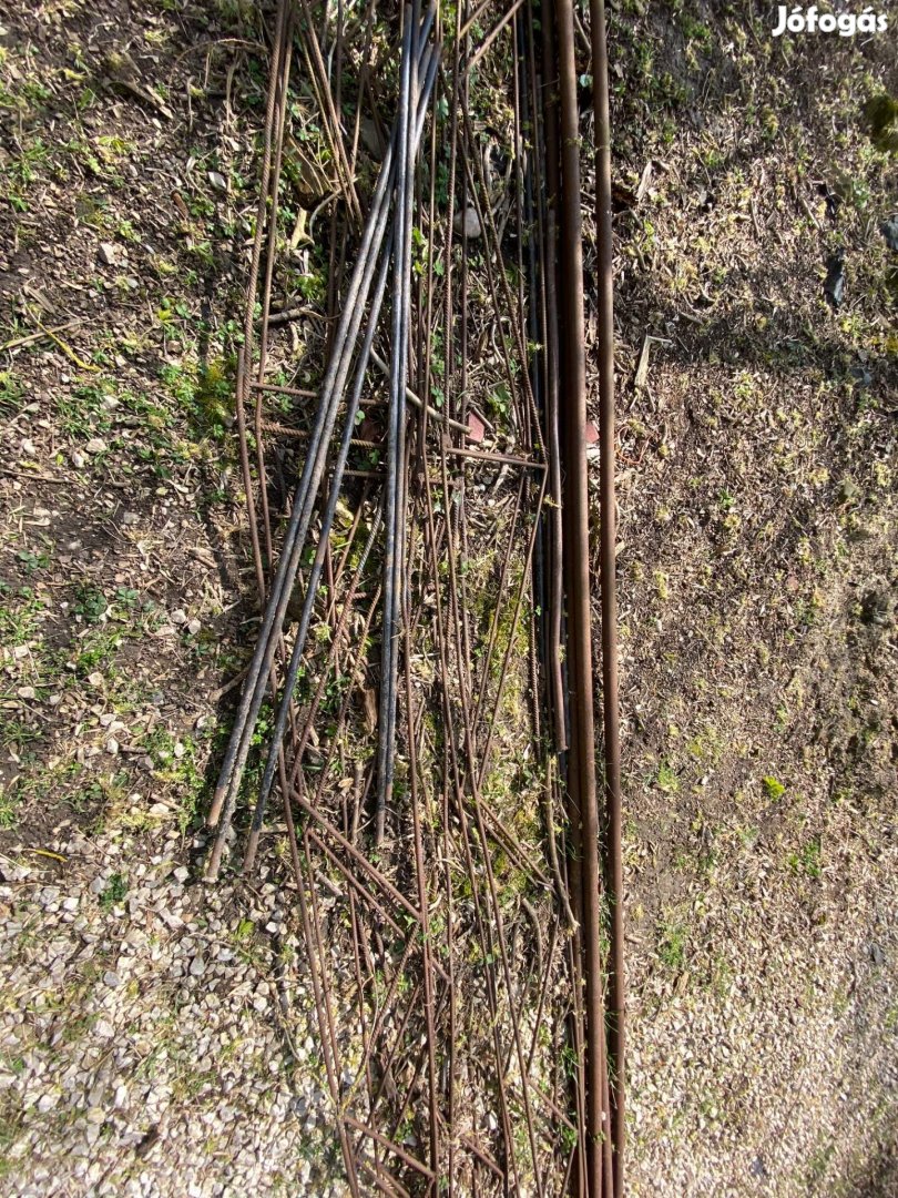 Vas garázs tároló stb váz szerkezet vagy bármi beton vas stb