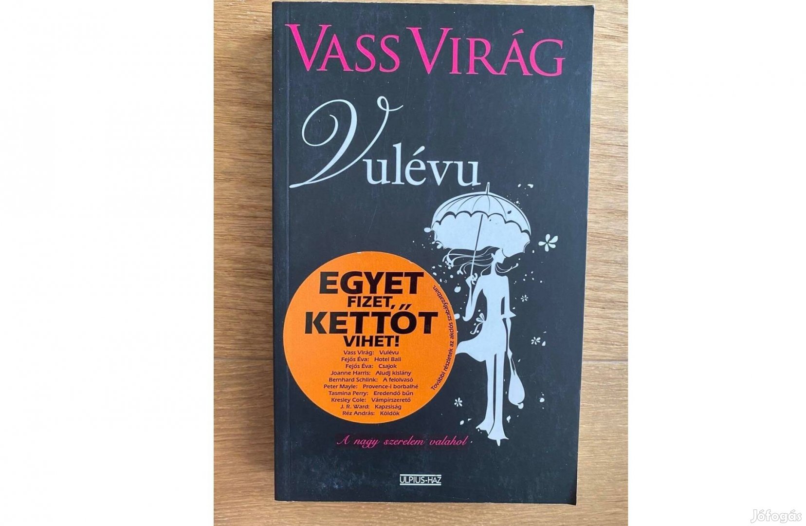 Vass Virág: Vulévu c. könyv