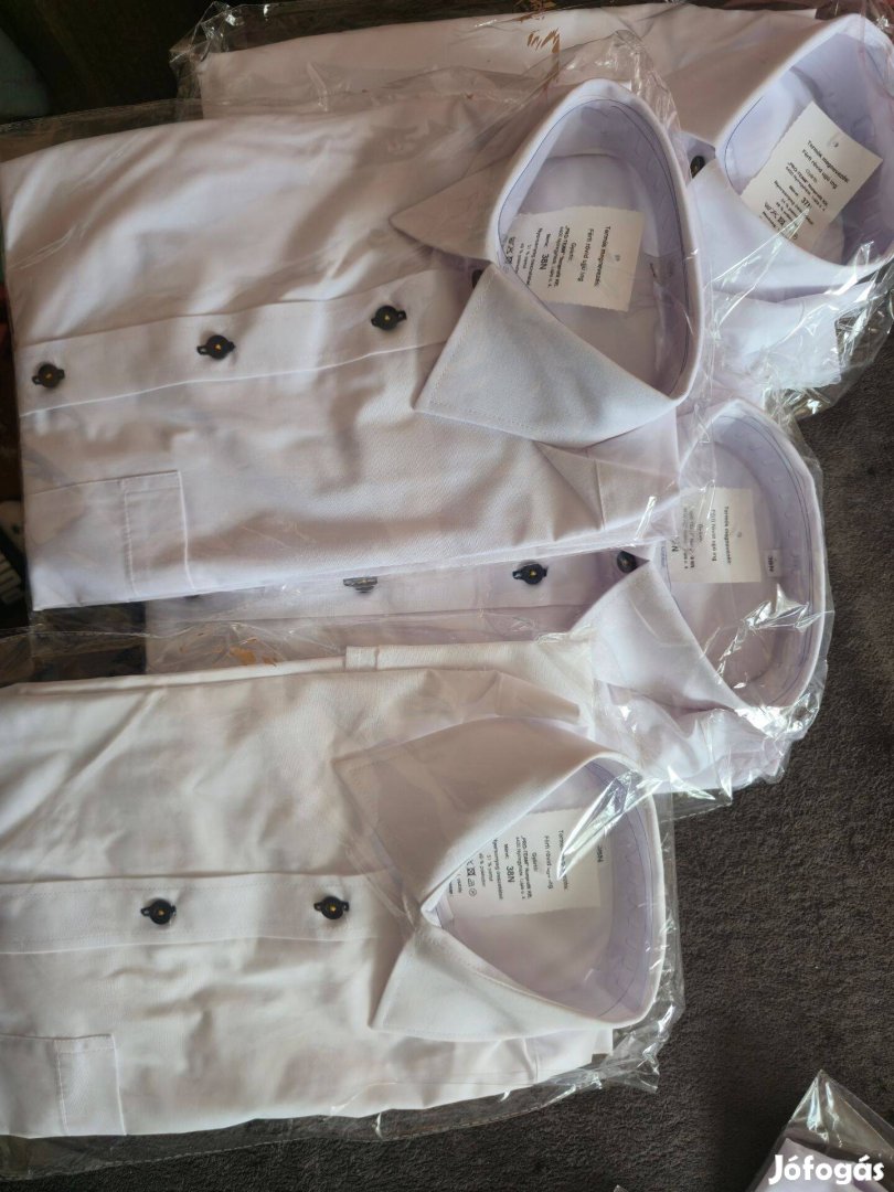 Vasútas ruhák egyben eladó