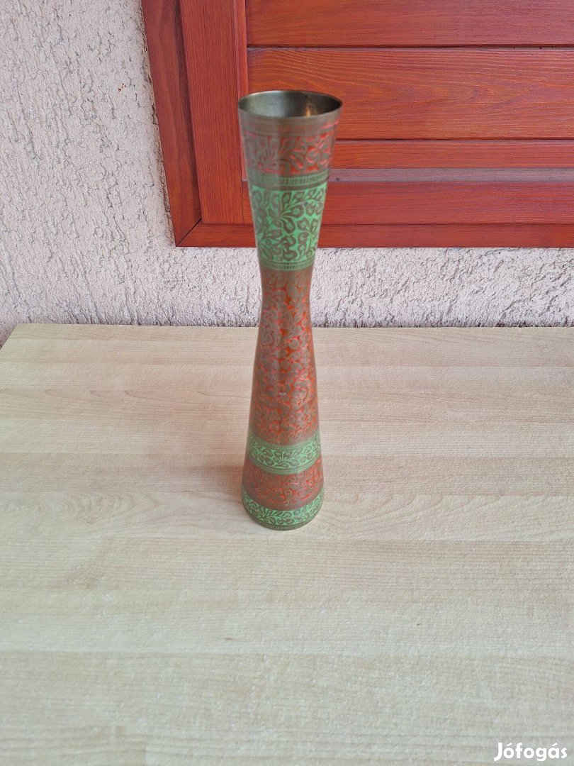 Váza rézből eladó