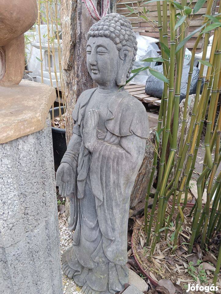 Vecsésen Álló 90cm és ülő 120cm Buddha szobrok kertből eladók